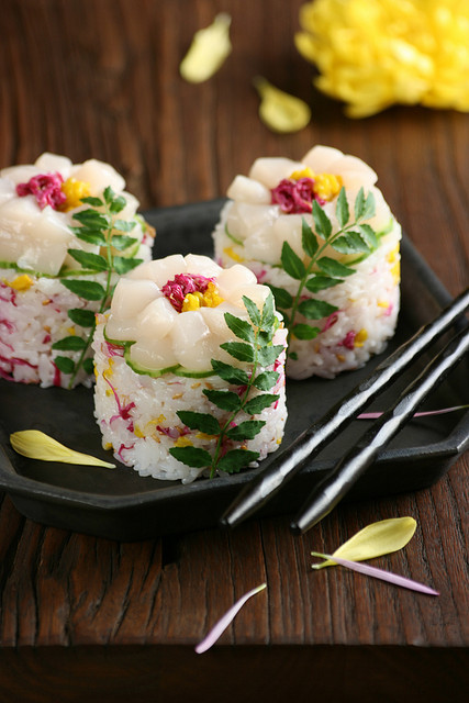 Flower Sushi by bananagranola (busy) on Flickr.