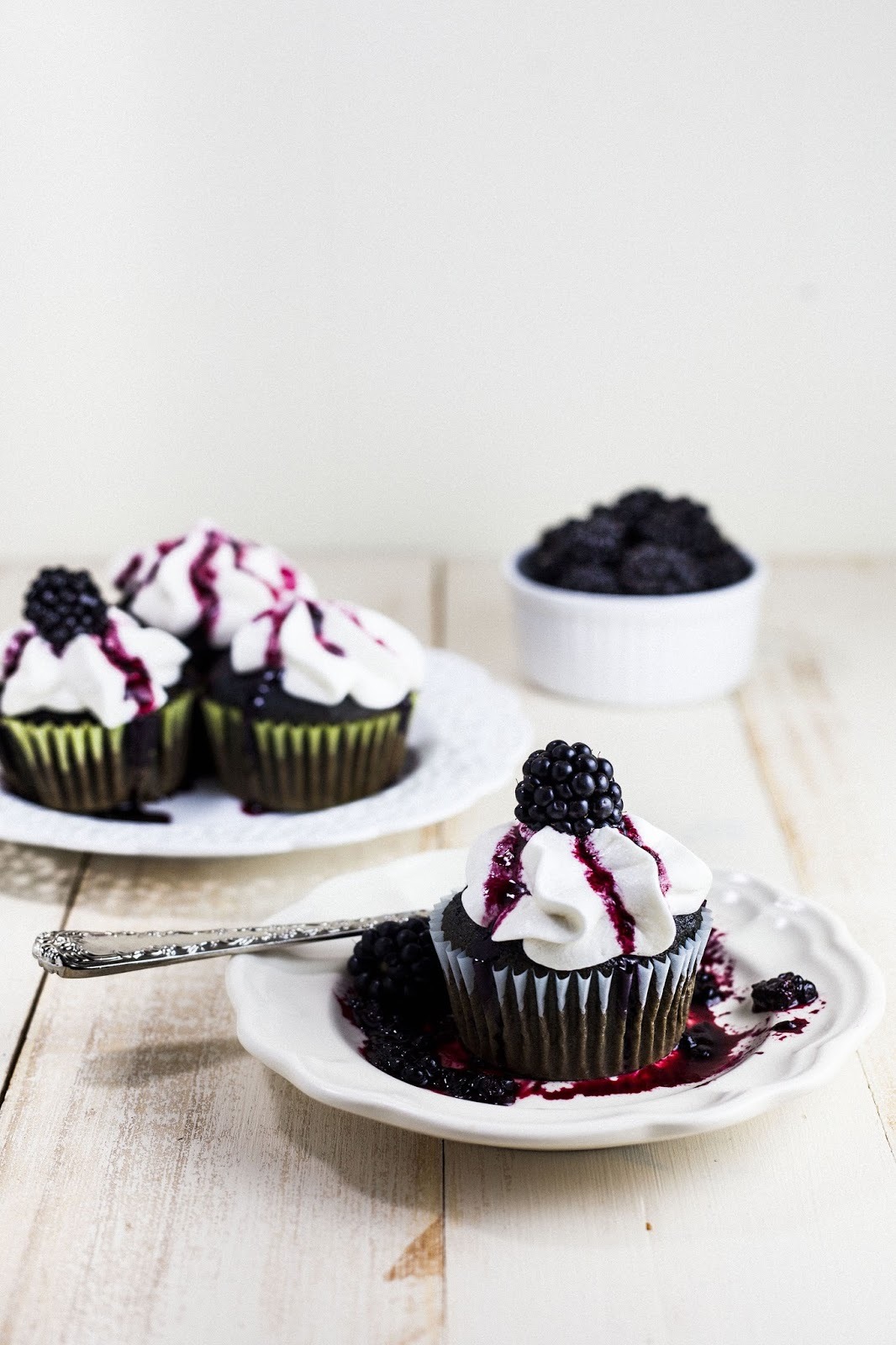 Recipe: Blackberry Cupcakes