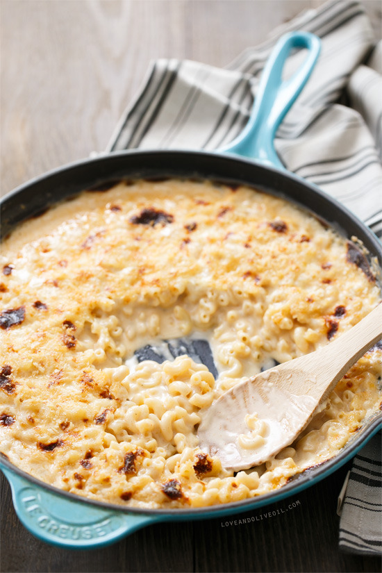 Five Cheese Skillet Mac and Cheese