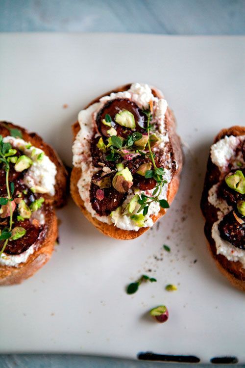 Pickled Fig and Ricotta Tartines